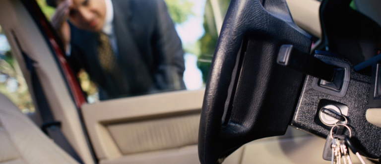 24 hour car locksmith in Lakeland Village